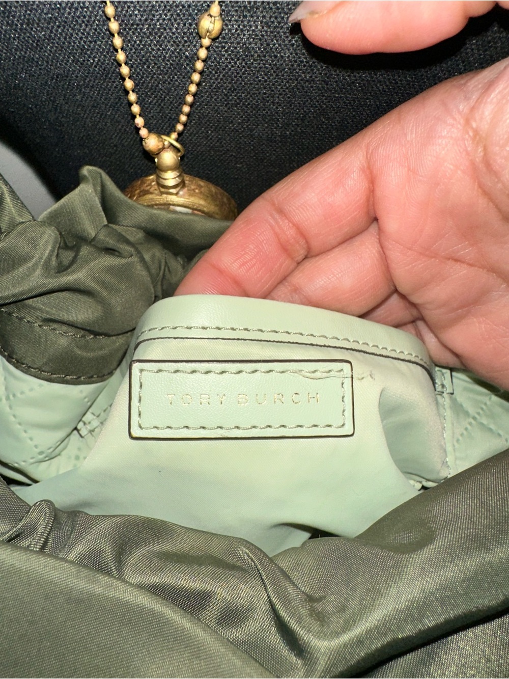 Tory Burch Olive Green Shoulder Bag with Tan Accent - Picture 4 of 6